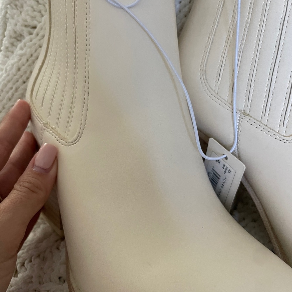 Altar'd State Cream Ankle Booties - Picture 5 of 7